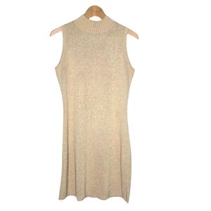 Elegant Sleeveless Beige Dress 80% Silk
